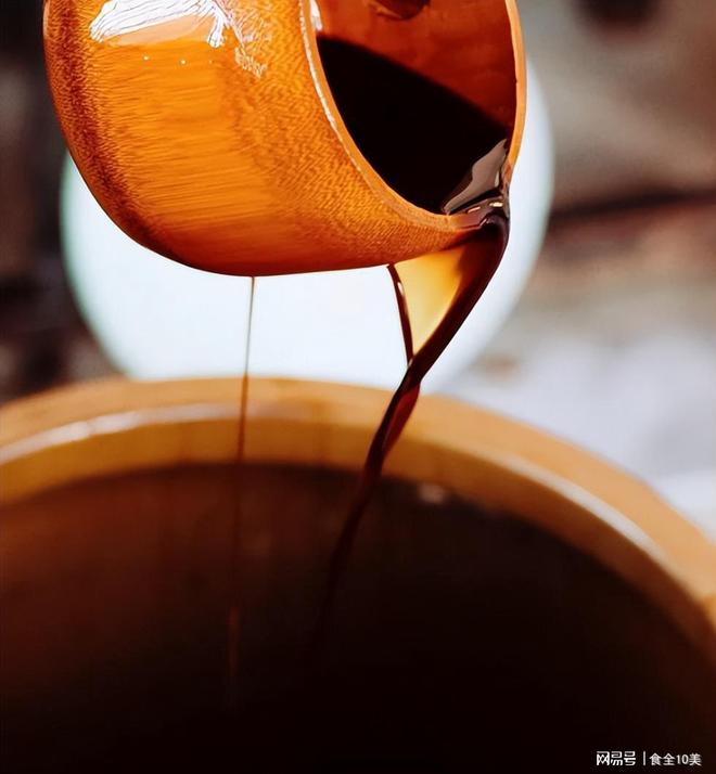 、蚝油到底啥区别？看完你就明白了电子pg老抽、生抽、酱油、豉油(图4)